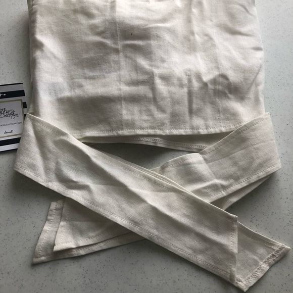 Trezzi collection offwhite wrap around top size small - Picture 7 of 10